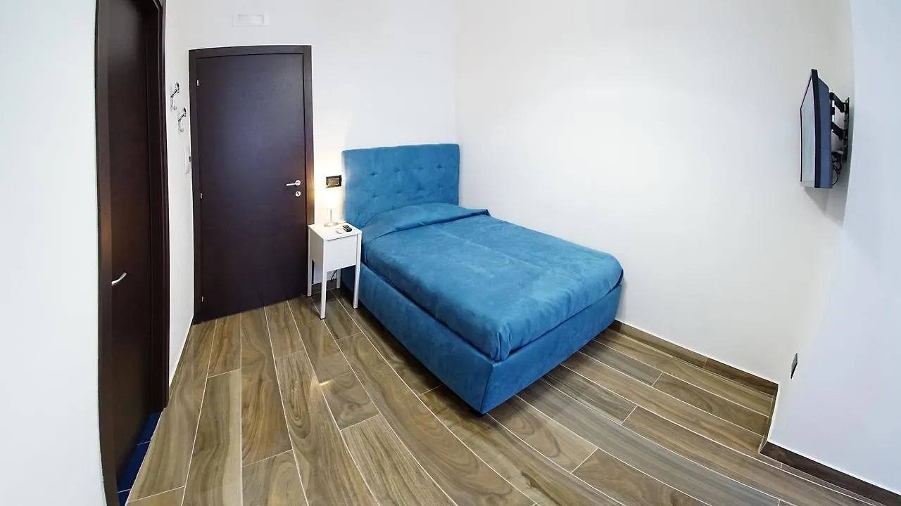 נאפולי Beverello Suite